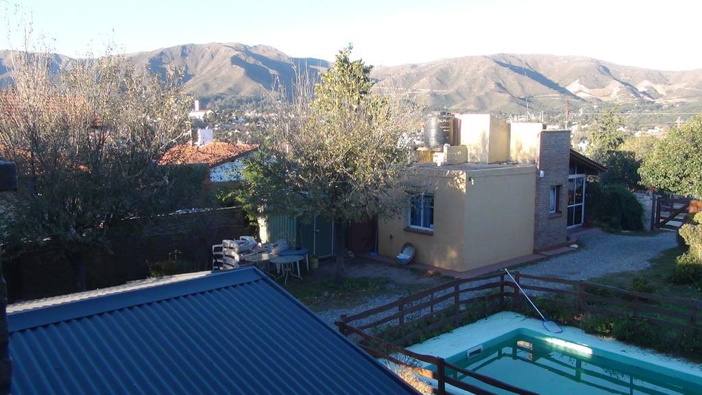Cabanas El Dominador La Falda Bagian luar foto