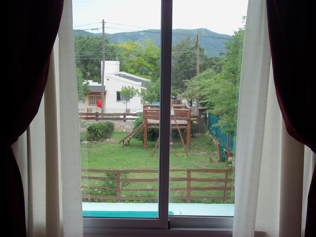 Cabanas El Dominador La Falda Ruang foto