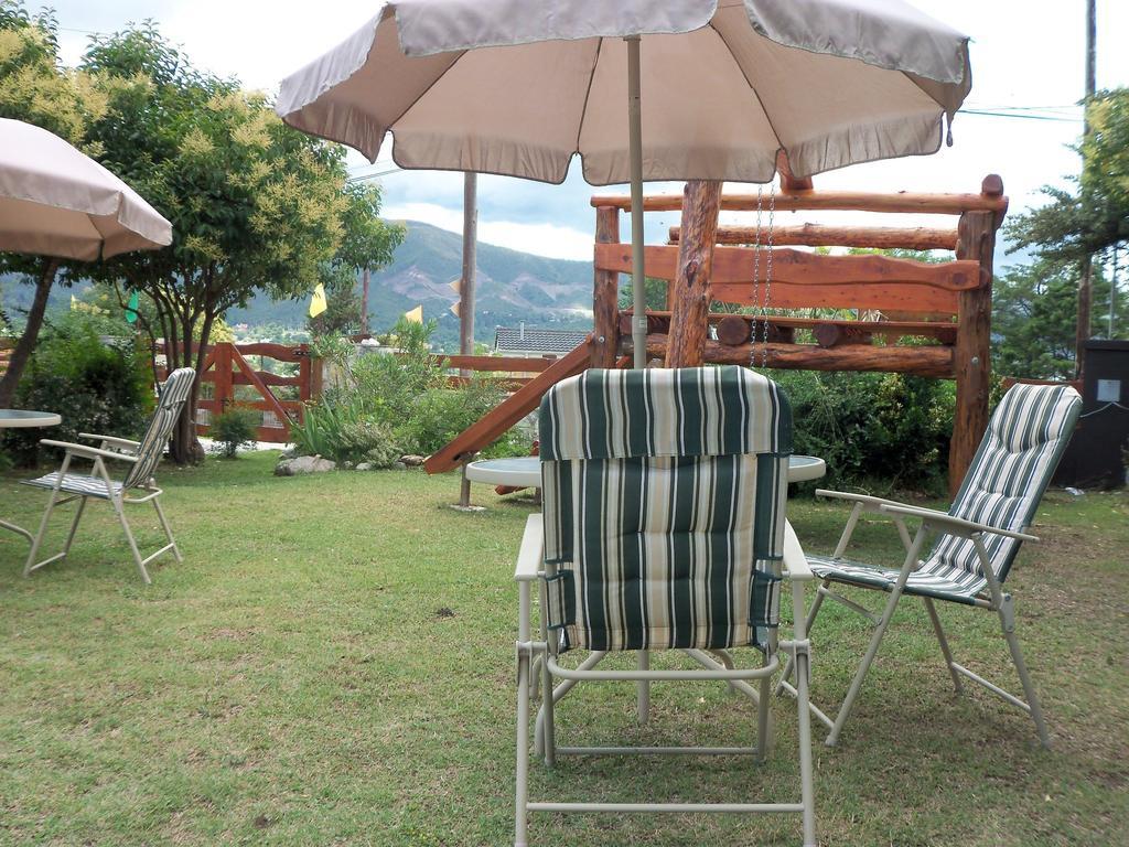 Cabanas El Dominador La Falda Bagian luar foto