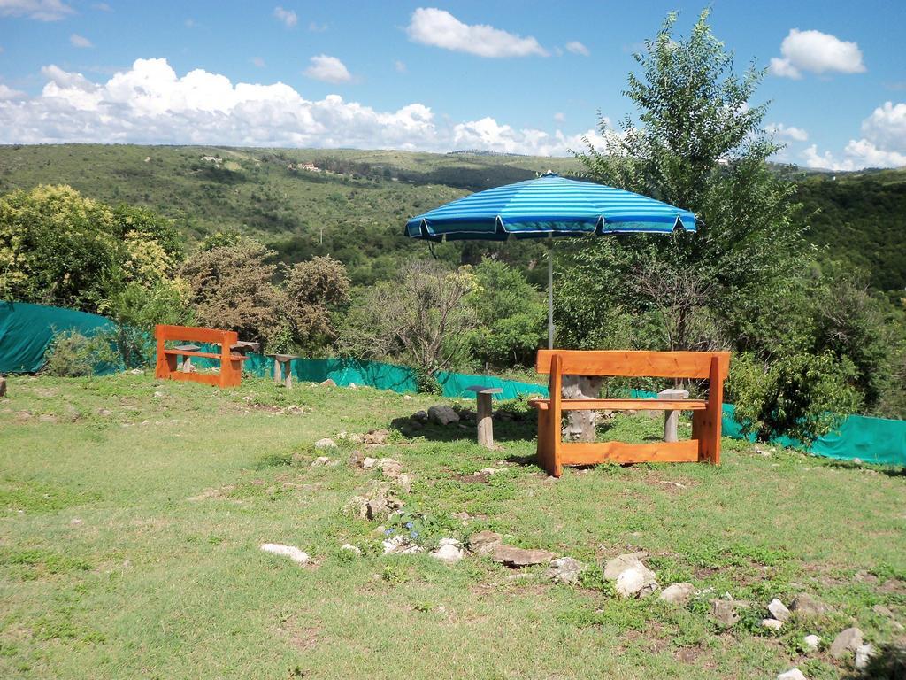 Cabanas El Dominador La Falda Bagian luar foto
